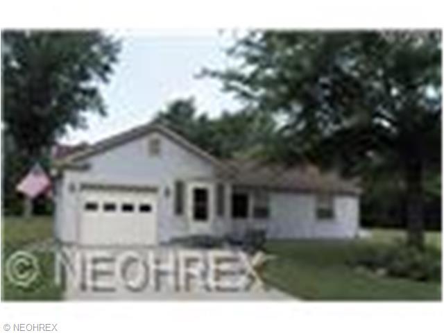 2951 Shade Rd, Akron, OH 44333 photo 1