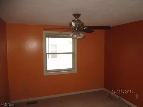 212 E 33rd St, Lorain, OH 44055 photo 11