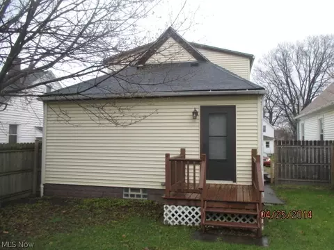 212 E 33rd St, Lorain, OH 44055 photo 3