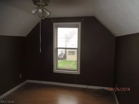 212 E 33rd St, Lorain, OH 44055 photo 13