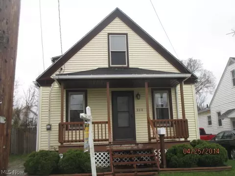 212 E 33rd St, Lorain, OH 44055 photo 1