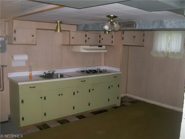 850 N Crater Ave, Dover, OH 44622 photo 1