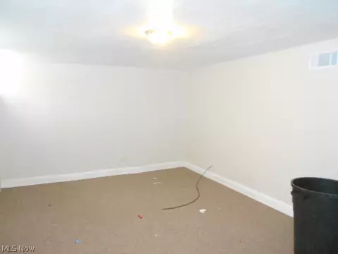 261 E 210th St, Euclid, OH 44123 photo 7