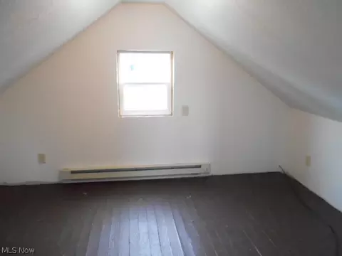 261 E 210th St, Euclid, OH 44123 photo 12