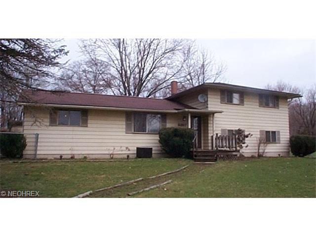 8357 Manchester Ave NW, Canal Fulton, OH 44614 photo 1