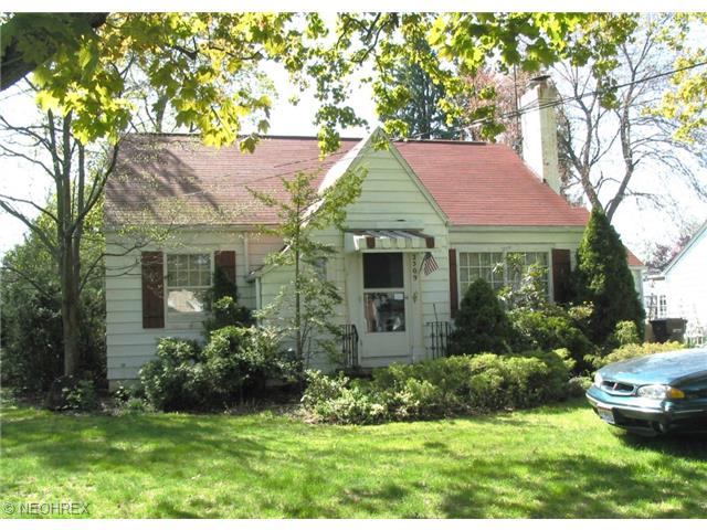 2509 Lakeside Ave NW, Canton, OH 44708 photo 1