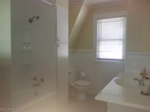 1940 E 44th St, Ashtabula, OH 44004 photo 17