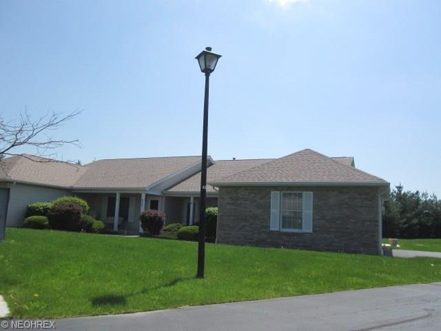 8220 Maramont Dr #b, Youngstown, OH 44512 photo 1
