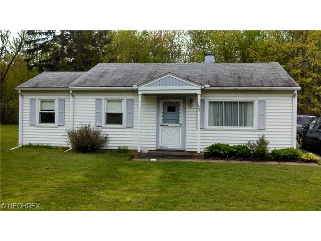 922 E 23rd St, Ashtabula, OH 44004 photo 1