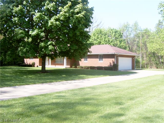 7419 Hahn Rd, Huron, OH 44839 photo 1