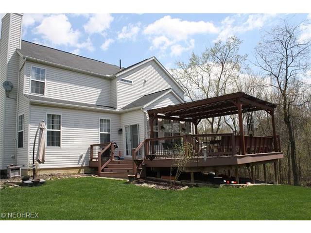 1002 Kings Cross Dr, Wadsworth, OH 44281 photo 1