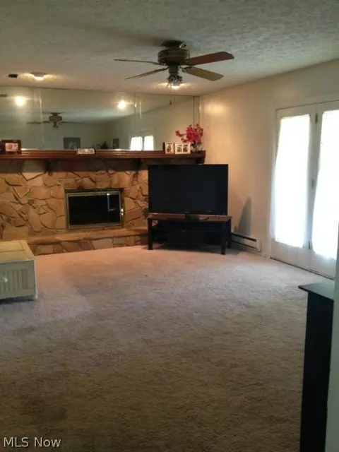 368 Naples Dr, Elyria, OH 44035 photo 12