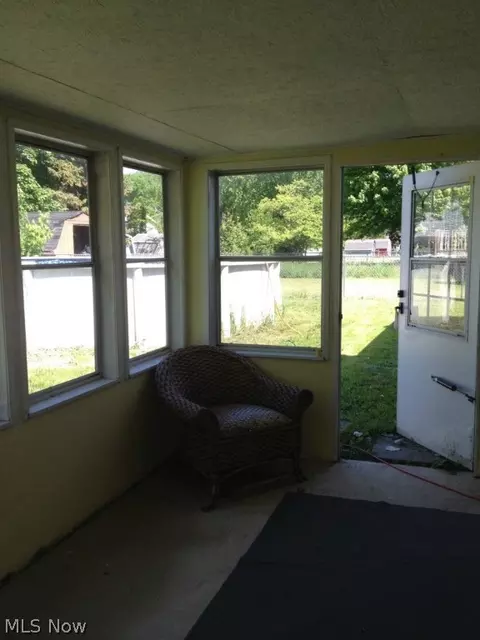 368 Naples Dr, Elyria, OH 44035 photo 22