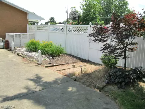 4635 9th St NW, Canton, OH 44708 photo 8