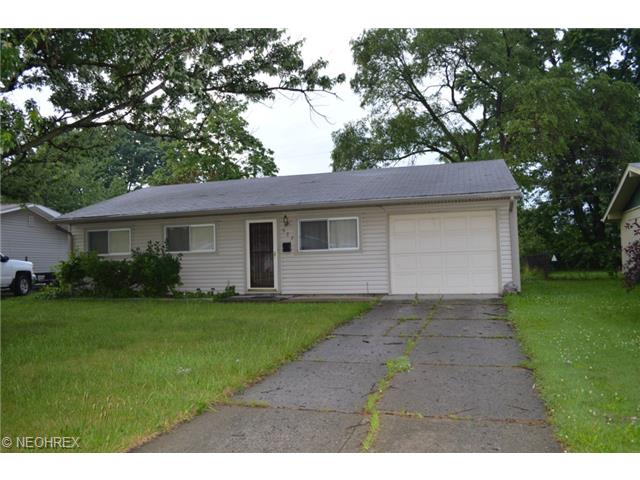 632 Keys Dr, Elyria, OH 44035 photo 1