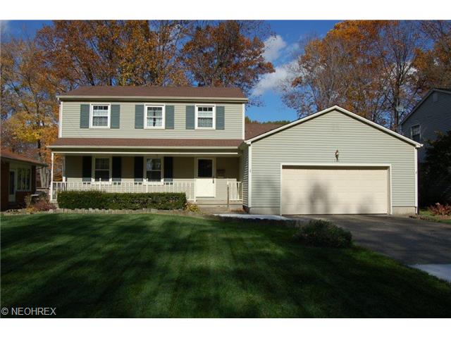 772 Maple Ridge Dr, Youngstown, OH 44512 photo 1