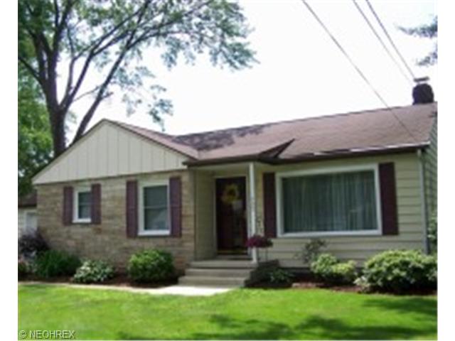 723 Orlo Ln, Youngstown, OH 44512 photo 1