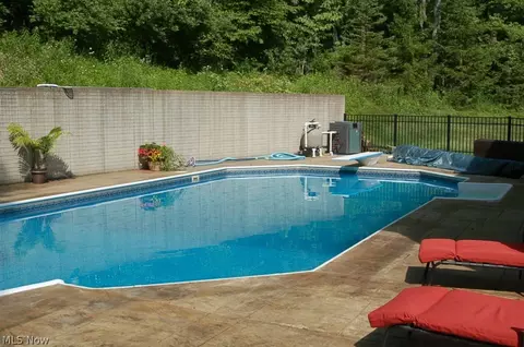 2456 Pyle Rd NW, Dover, OH 44622 photo 6