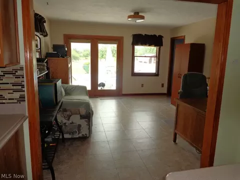 8890 Bechtel Rd, Elyria, OH 44035 photo 15