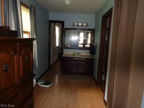 8890 Bechtel Rd, Elyria, OH 44035 photo 23