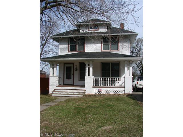 2445 Edwin Ave, Akron, OH 44314 photo 1