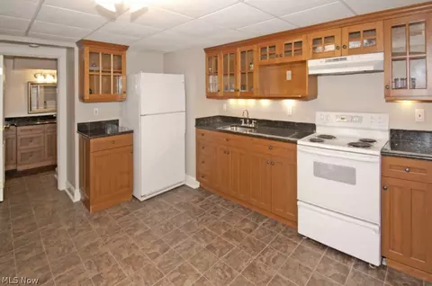 4355 Appian Way, Akron, OH 44333 photo 17