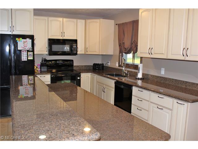 75 Spring Garden Ct, Boardman, OH 44512 photo 6