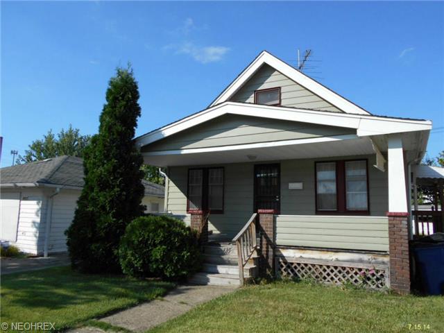 1663 Wayside Rd, Cleveland, OH 44112 photo 1