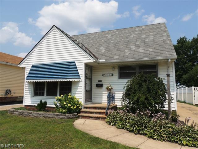 3402 Torrington Ave, Parma, OH 44134 photo 1