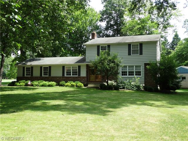 6625 Ronjoy Pl, Youngstown, OH 44512 photo 1