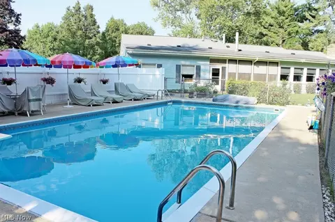 1008 N Pasadena Ave, Elyria, OH 44035 photo 22