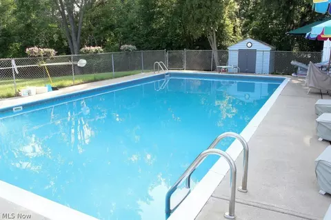 1008 N Pasadena Ave, Elyria, OH 44035 photo 23