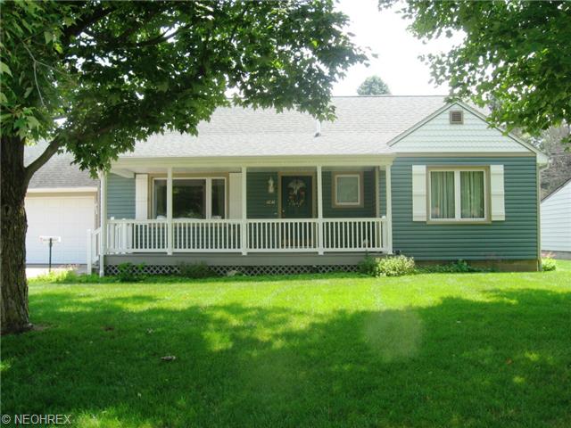 142 Tomahawk Dr, Gnadenhutten, OH 44629 photo 1