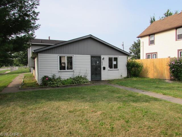 1692 E 32nd St, Lorain, OH 44055 photo 1