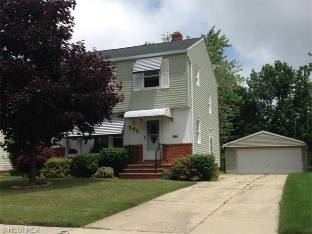 545 Crescent Dr, Willowick, OH 44095 photo 1