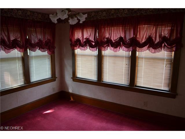 1812 E 47th St, Ashtabula, OH 44004 photo 1