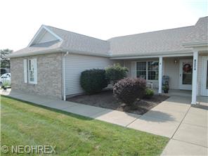 8224 Maramont Dr #a, Youngstown, OH 44512 photo 1