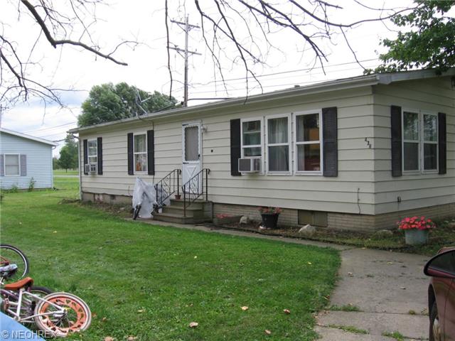 438 Morgan Ct, Lagrange, OH 44050 photo 1