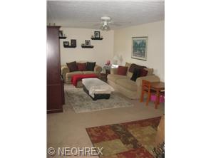 5680 Davis Dr, Mentor On The Lake, OH 44060 photo 7