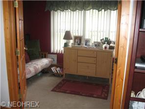 5680 Davis Dr, Mentor On The Lake, OH 44060 photo 9