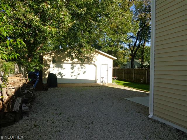 5326 Madison Ave, Ashtabula, OH 44004 photo 2