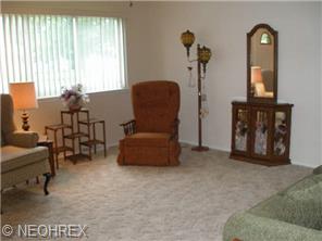 1850 Eldon Dr, Wickliffe, OH 44092 photo 1