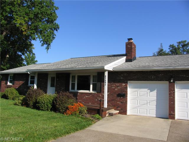 32692 Electric Blvd, Avon Lake, OH 44012 photo 1