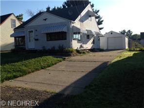 2806 Avalon Ave NE, Canton, OH 44705 photo 1