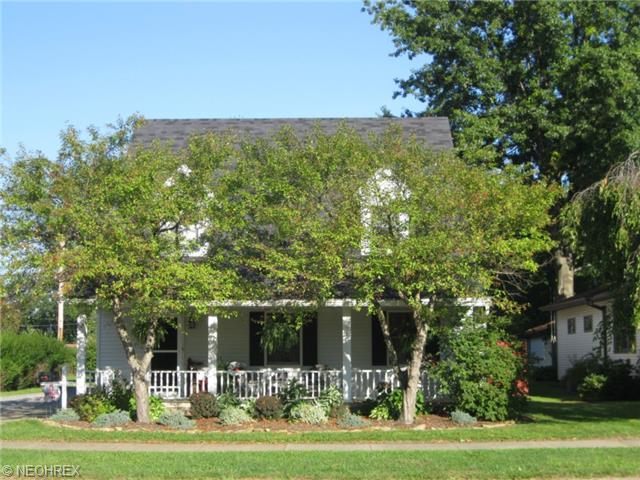 715 E Fourth St, Dover, OH 44622 photo 1