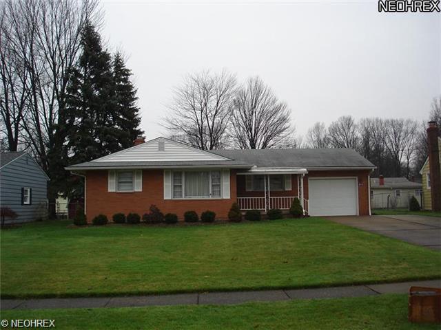 835 Larkridge Ave, Youngstown, OH 44512 photo 1