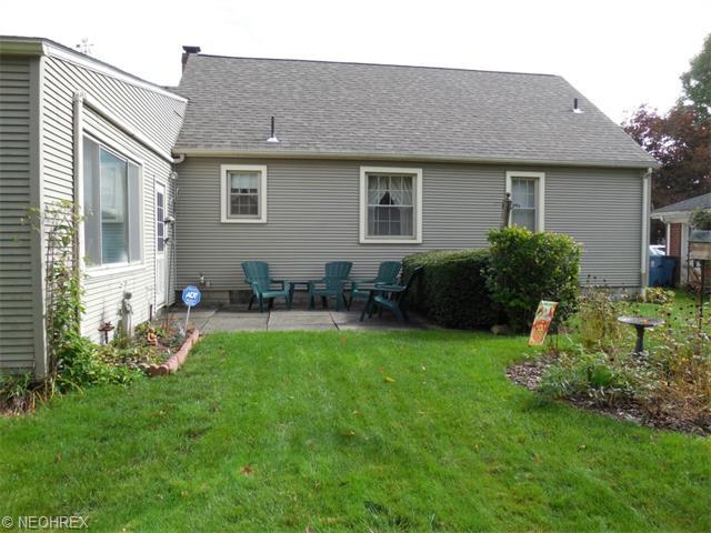 212 Viola Ave, Hubbard, OH 44425 photo 23