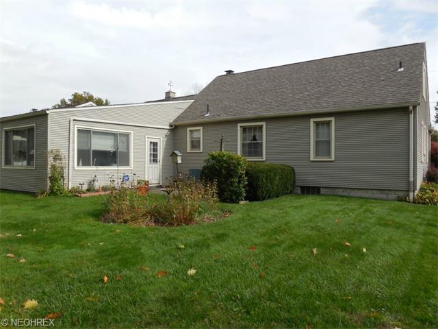 212 Viola Ave, Hubbard, OH 44425 photo 22