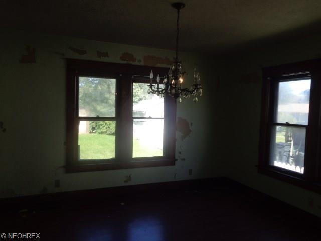 202 W 28th St, Lorain, OH 44055 photo 7