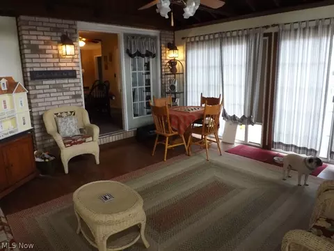 455 Viola Ave, Hubbard, OH 44425 photo 22